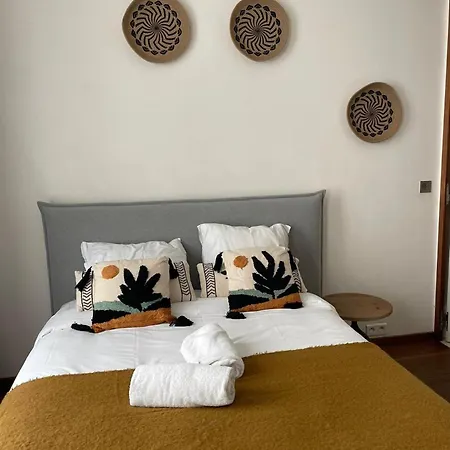 155 - Urban Luxury Flat In * Paris